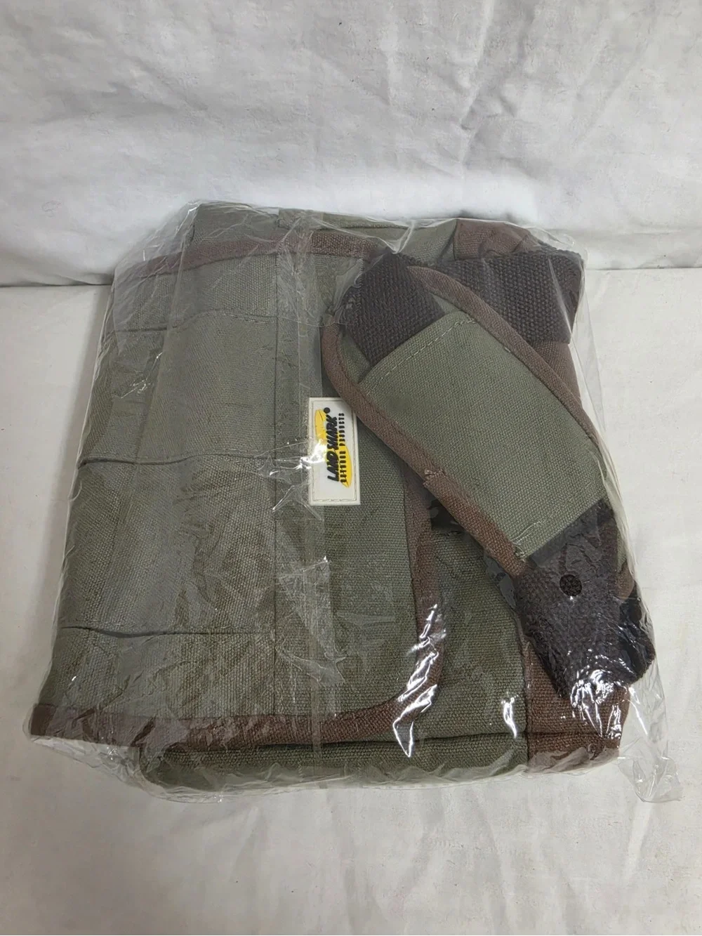 Land Shark Outdoor Products Canvas 6-Pack Carrier Bag Olive Green Brown NWT